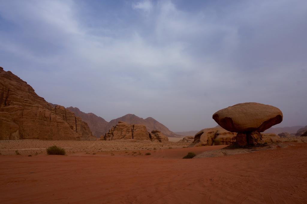 Martian Camp ワディ ・ラム エクステリア 写真